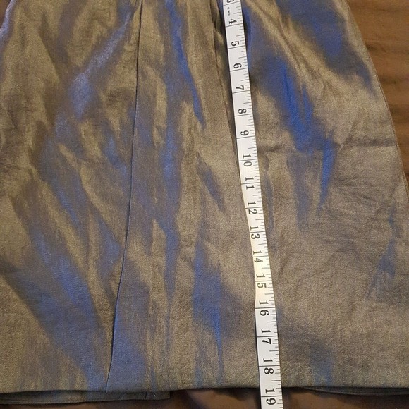 Ann Taylor Skirt Sz 0 Petite knee length Slit Metallic Look Work Wear Corporate - Picture 8 of 12